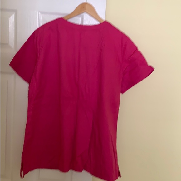 Koi scrub top - Picture 4 of 4